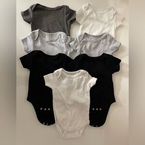 Baby Gear Monochrome Onesies Collection - Size 0-3 Months -Black, White, Gray
